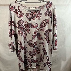 Womens grey/maroon paisley top, size 2X